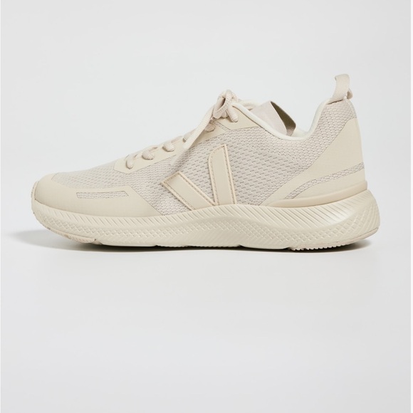 NWT Veja Impala Size 9 - Picture 3 of 7